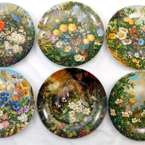 Furstenberg Wall Plate "Wild Beauties" Hans Grass, new
