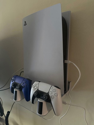 PlayStation 5 (PS5) console like new with two controllers, 1TB