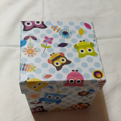 Thick cardboard box 10x10x10 cm like new
