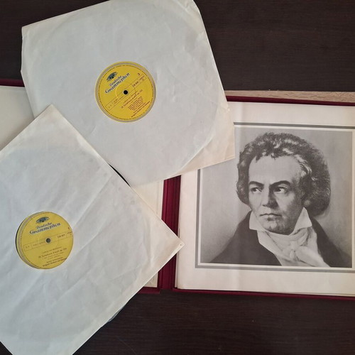 Beethoven 8th & 9th Symphony 2 LP box set used, Deutsche Grammophon