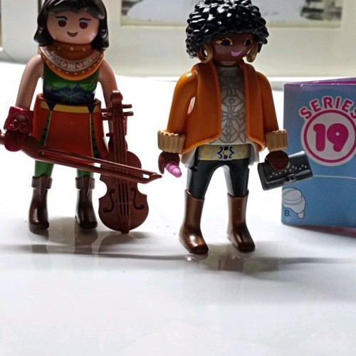 Playmobil collectible girls new, series 19 & 21, 5 pieces