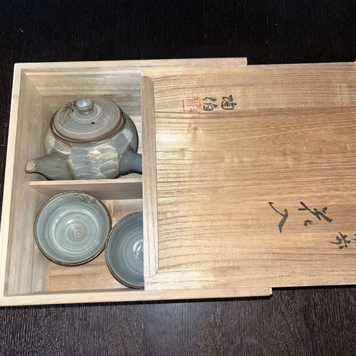 Japanese porcelain tea set with four cups in wooden box