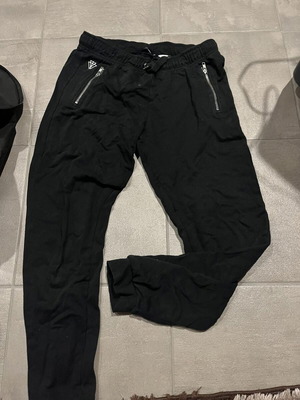 Women's black tracksuit like new, size M