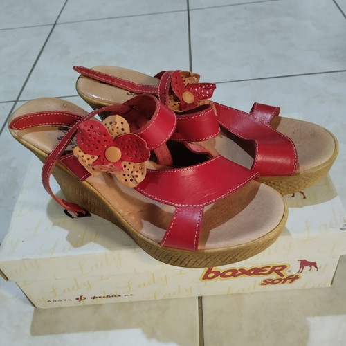 Boxer platform leather sandals, size 37, red