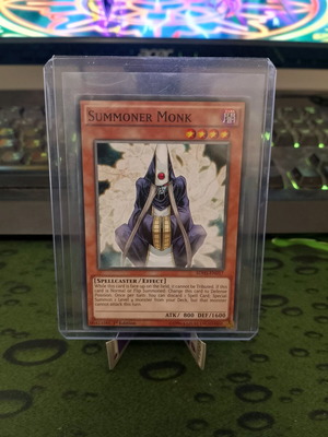 Summoner Monk SDHS-EN017 new 1st Edition