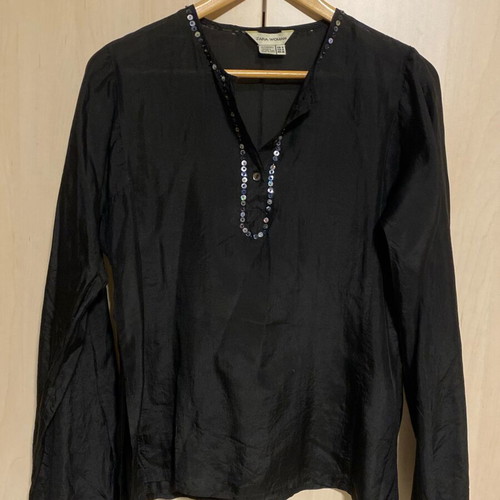 Zara satin black shirt with sequins like new, size M
