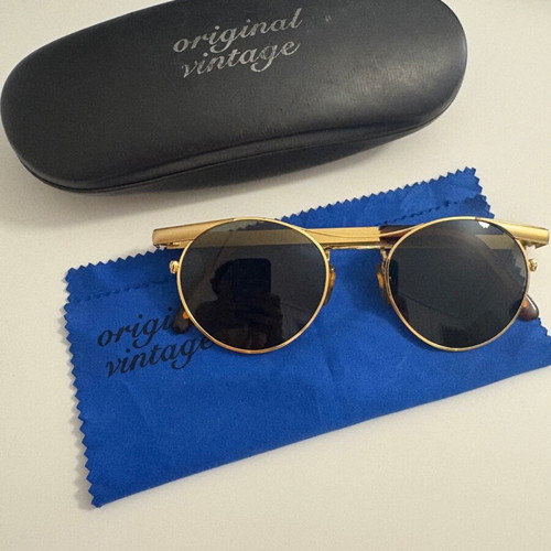 Original Vintage sunglasses gold like new
