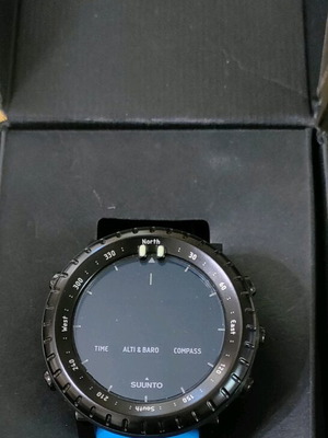 Suunto Core smart watch blue like new