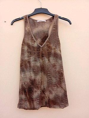Madlin Collection sleeveless top like new, brown shades with rips S/M