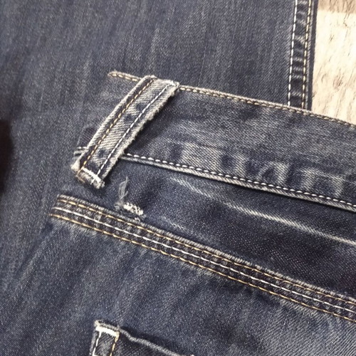 Men's dark blue denim jeans