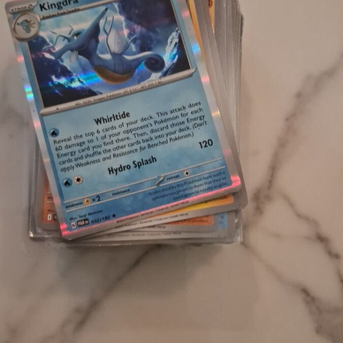 Κάρτες Pokemon σαν καινούργιες, αυθεντικές