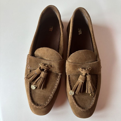 Zara leather moccasin loafers with tassels size 37 like new, brown
