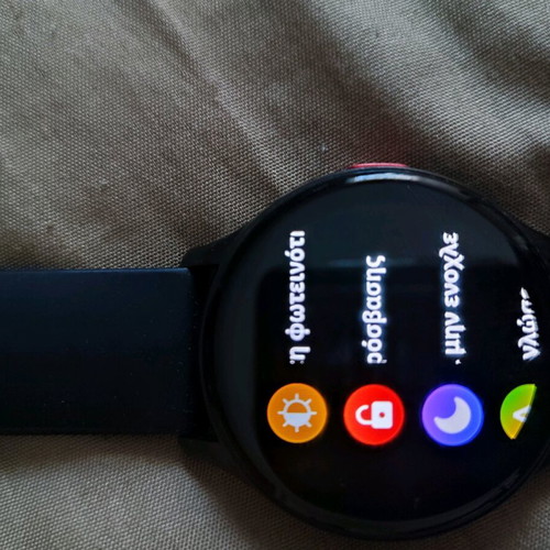 Senbono MAX11 smartwatch like new with 1.43" AMOLED display