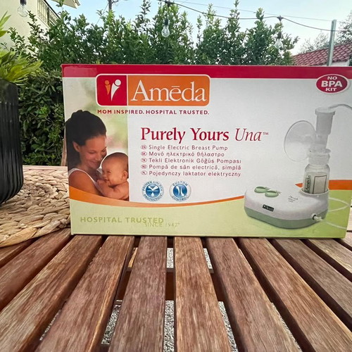 Ameda Purely Yours electric breast pump like new