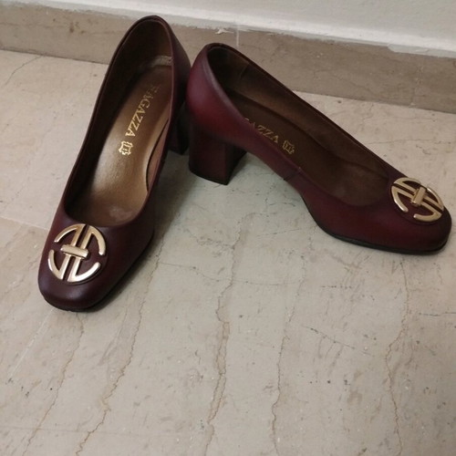 Ragazza pump in tan color like new, size 37