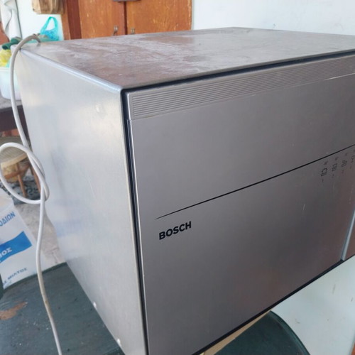 Πλυντήριο πιάτων άνω πάγκου Bosch Inox σαν καινούργιο
