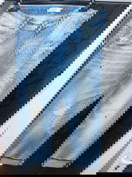 Τζιν Zara