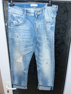 Zara jeans new, size XL 42 14