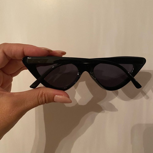 Cat Eye Regalis Sunglasses used, black