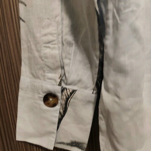 Massimo Dutti women's shirt size M EU 38 like new with tropical print