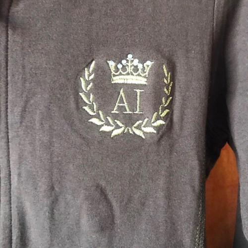 Branded men's T-shirt new, size Small