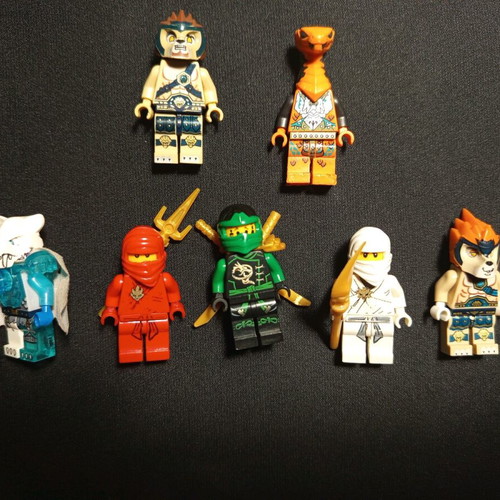 Lego Ninjago and Lego Chima used minifigures