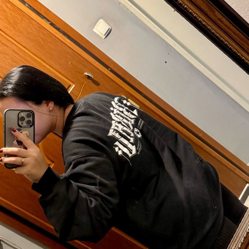 Tribal unisex sweatshirt size L like new, black and white