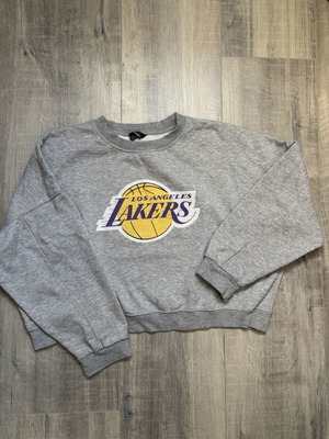 Lakers sweatshirt