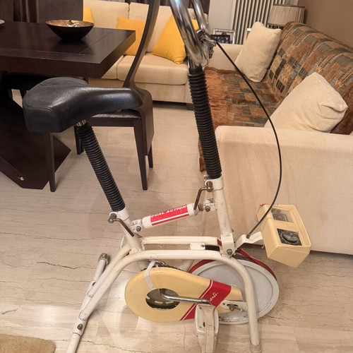Exercise bike used, functional, suitable for spare parts