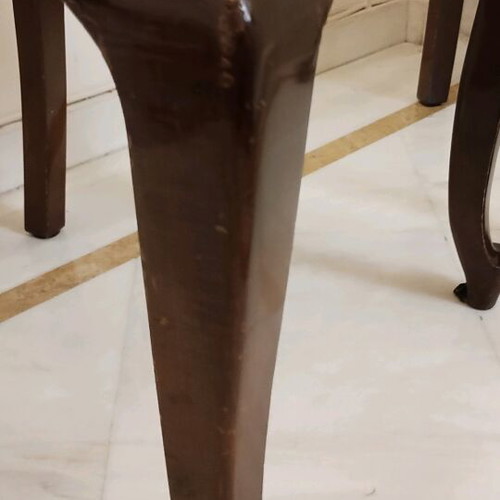 Vintage chairs handmade, like new, set of 6, walnut wood lacquered