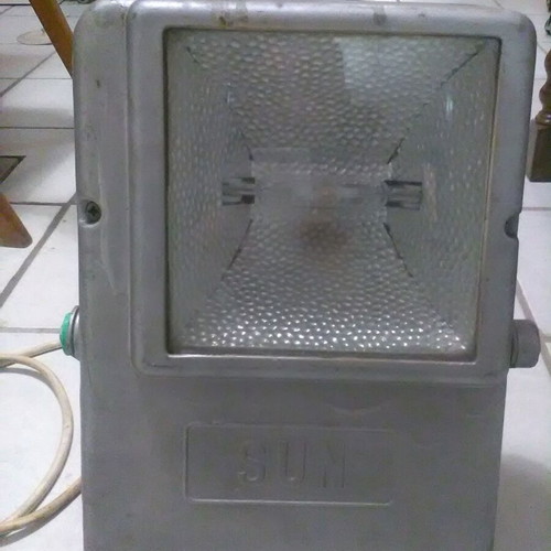 Outdoor projector like new