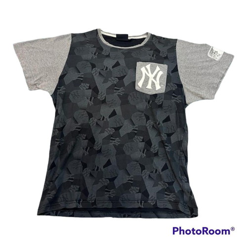 New York Yankees MLB T-shirt Cooperstown Majestic Athletic used, vintage, size XL