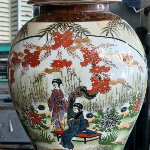 Vintage lamp 1930s like new, porcelain