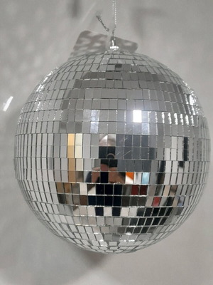 Disco ball new diameter 15 cm