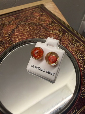 Rose earrings Alexander McQueen like new, stainless steel, red