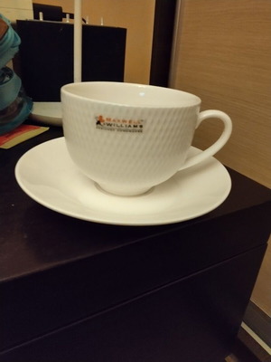 Maxwell Williams diamond cup and saucer set new white