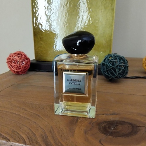 Gardenia Antigua Armani Prive 100ml perfume like new