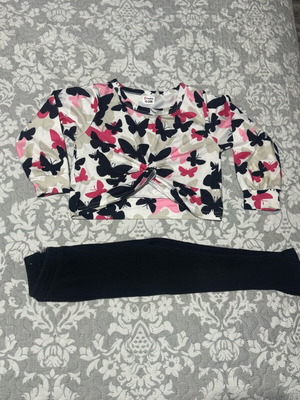 Baby clothing set new with crop top and ribbed pants