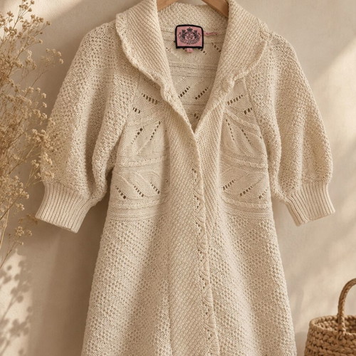 Juicy Couture vintage knitted cardigan size S, like new, cream