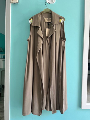 Gizia sleeveless trench coat new, khaki, size M
