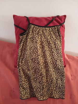 Negligee leopard print with straps size 44 Greek like new