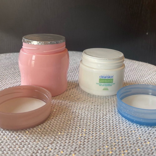Avon face and body set new with ANEW sample gifts
