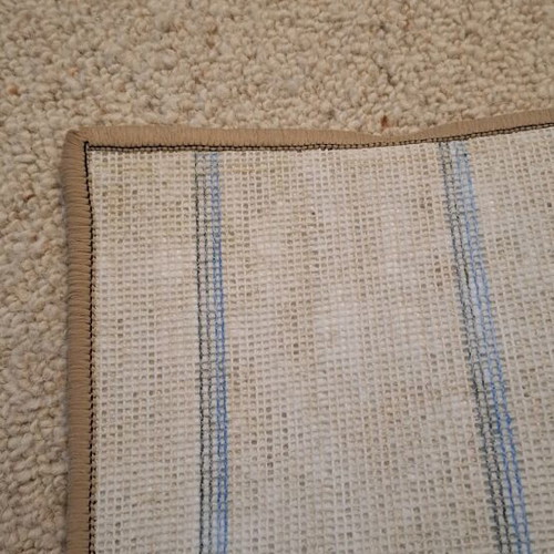 Wool rug like new, salmon-beige with brick threads, 240x320cm