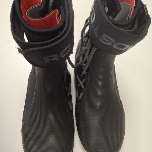 Rooster Pro Laced Ankle Strap Boot size 41.5 like new, black