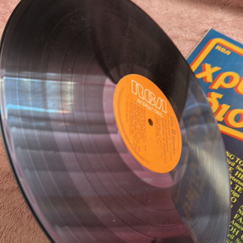Golden Diskotheque 1981 vinyl record used, 30 international hits