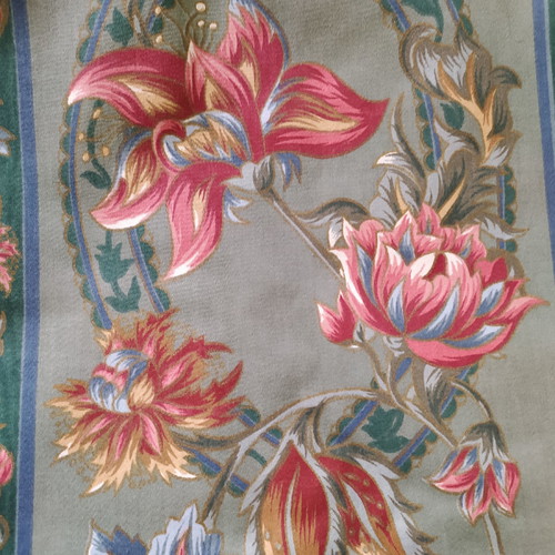 England Curtains 2 (115 cm by 3 meters) Total 7 meters