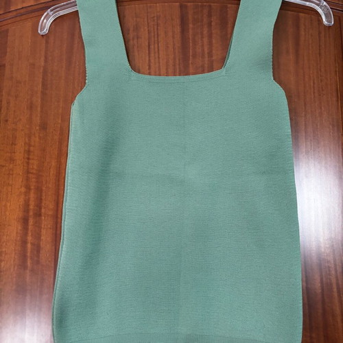 Top very elastic new, green, one size