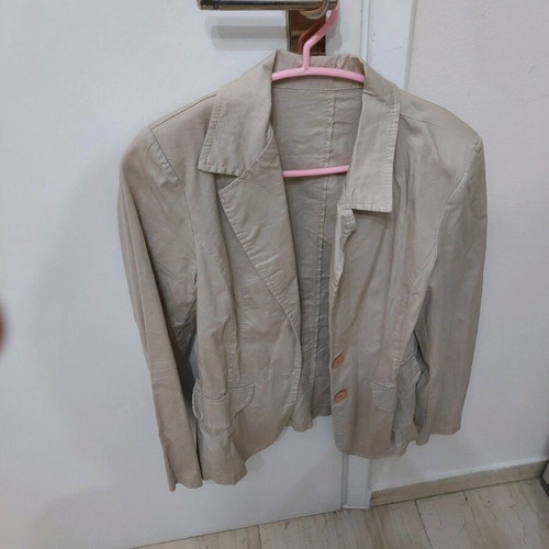 beige and black jacket 2 pieces