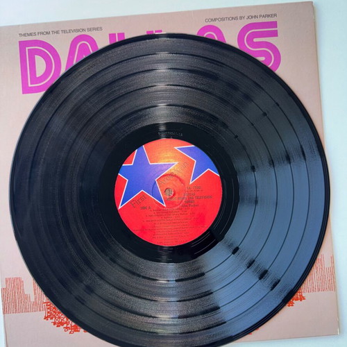 Dallas TV Soundtrack LP near mint, pop