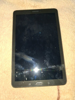 Samsung tablet refurbished for repair or spare parts